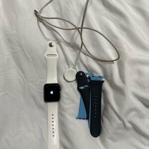 APPLE WATCH SERIES 3